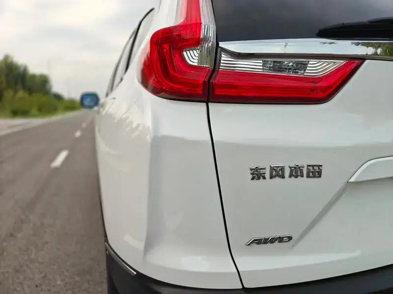 Honda CR-V 2017 240TURBO CVT 4WD Premium Edition — миниатюра 9