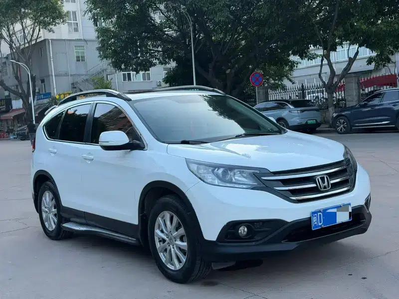 Honda CR-V 2013 2.0L 2WD Classic Edition — миниатюра 3