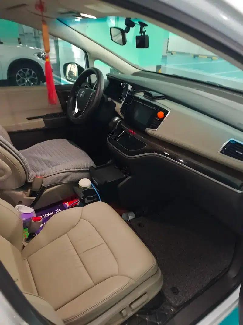 2015 Odyssey Facelift 2.4L Smart Edition — миниатюра 4