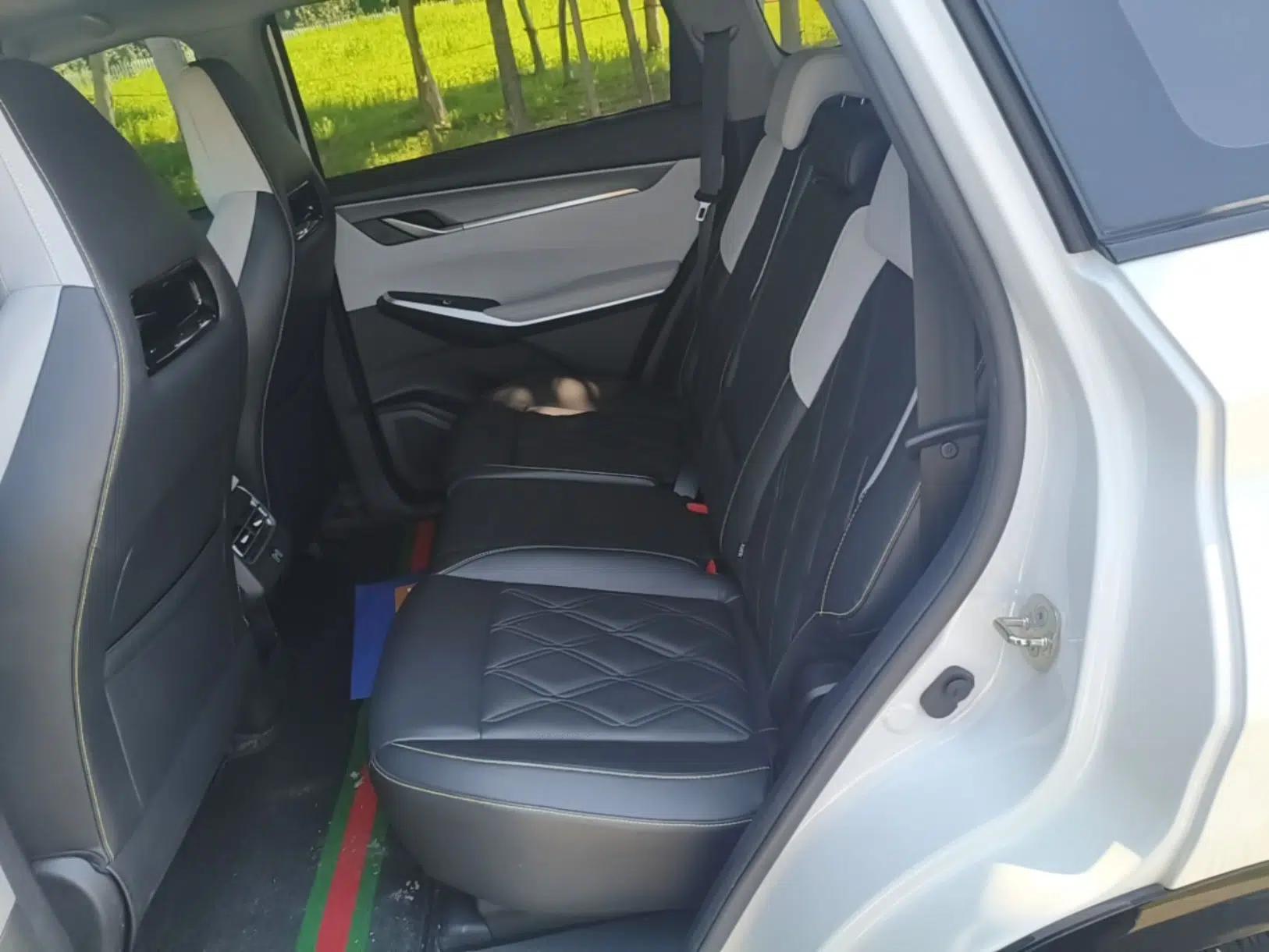 CHANGAN CS75 PLUS 2023 3rd Generation 1.5T Automatic Prestige Model — миниатюра 20