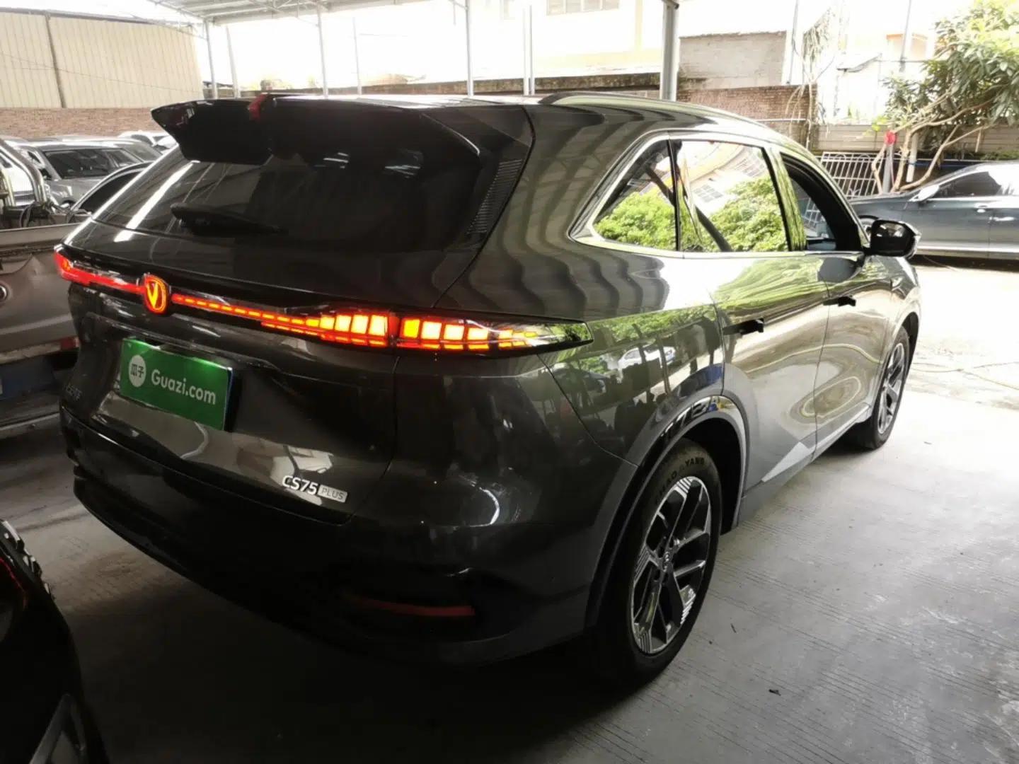 CHANGAN CS75 PLUS 2025 4th Generation 1.5T New Blue Whale Smart Flagship Version — миниатюра 6