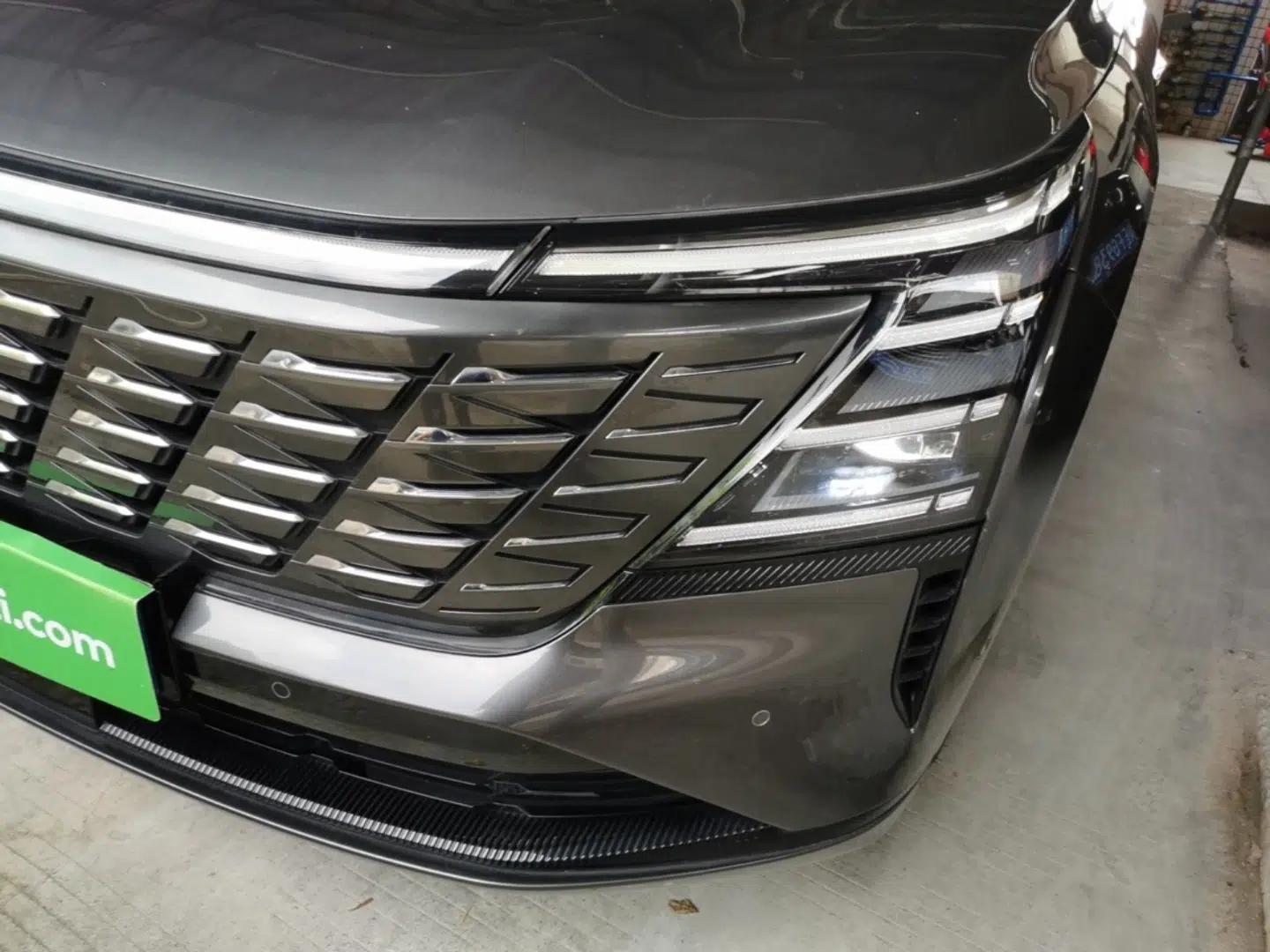 CHANGAN CS75 PLUS 2025 4th Generation 1.5T New Blue Whale Smart Flagship Version — миниатюра 8