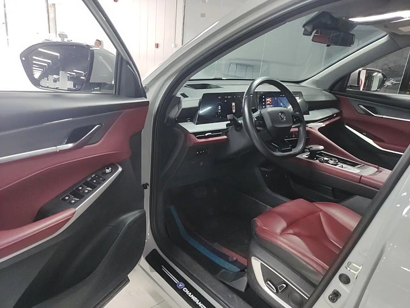 CHANGAN CS75 PLUS 2022 2nd Generation 1.5T Automatic Pilot Version — миниатюра 18