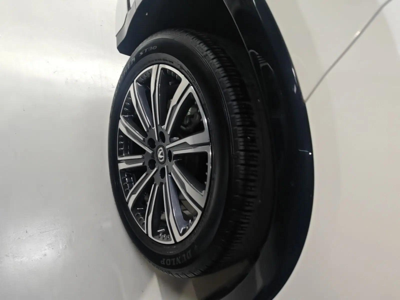 CHANGAN CS75 PLUS 2024 3rd Generation Champion Edition 2.0T Intelligent Drive Performance Model — миниатюра 11