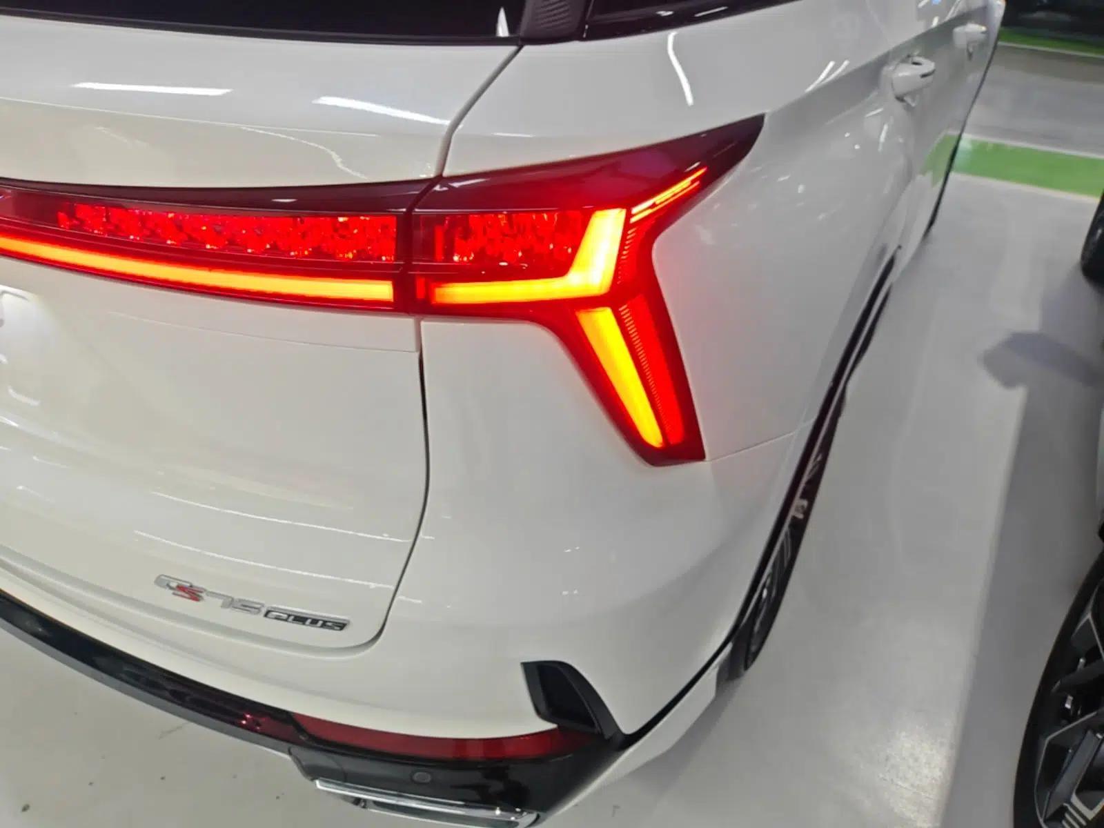 CHANGAN CS75 PLUS 2024 3rd Generation Champion Edition 2.0T Intelligent Drive Performance Model — миниатюра 9