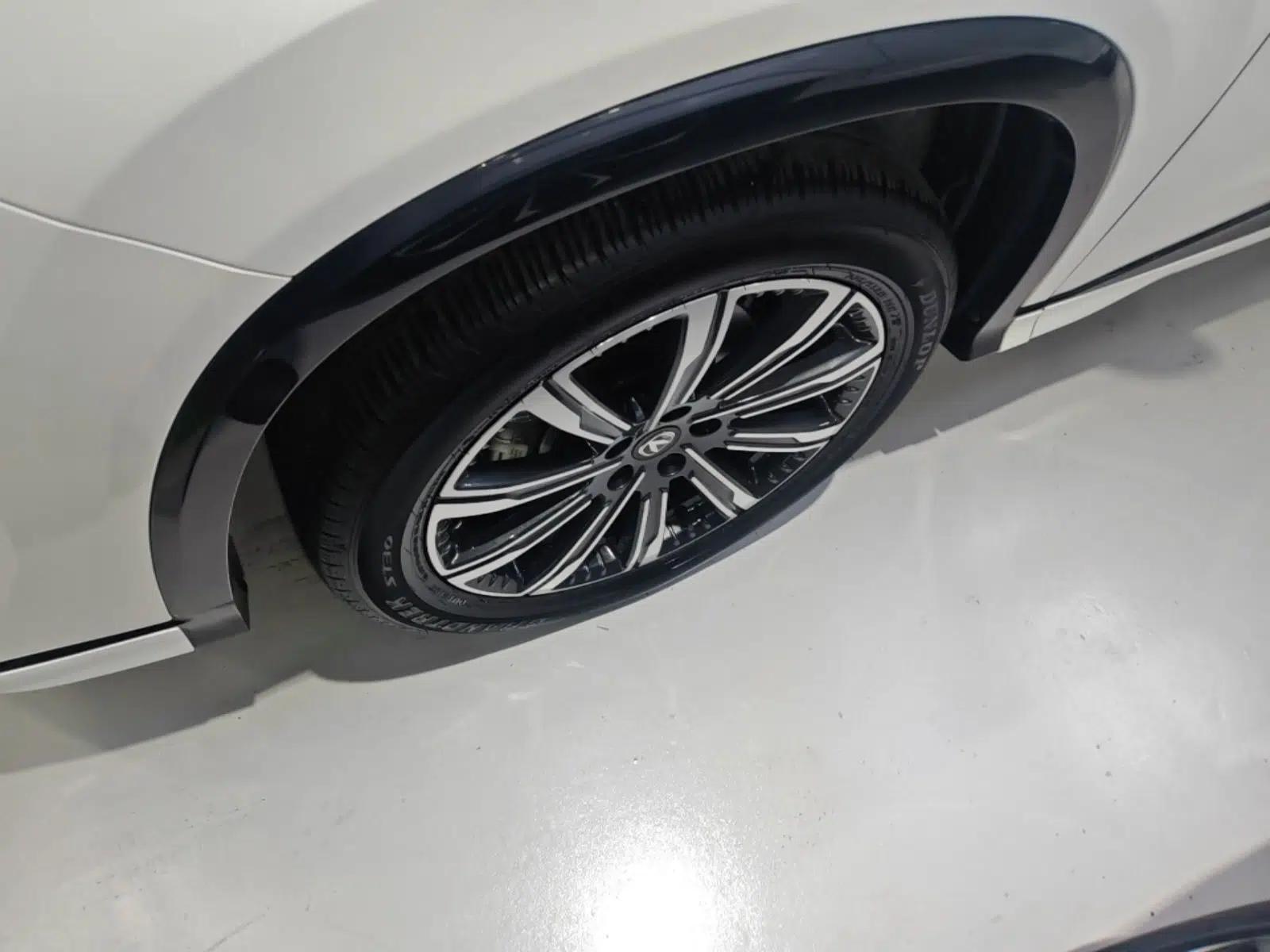 CHANGAN CS75 PLUS 2024 3rd Generation Champion Edition 2.0T Intelligent Drive Performance Model — миниатюра 10