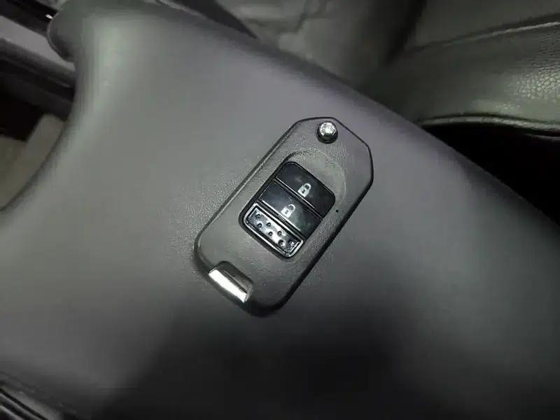 Honda XR-V 2015 1.8L EXi CVT Comfort Edition — миниатюра 11