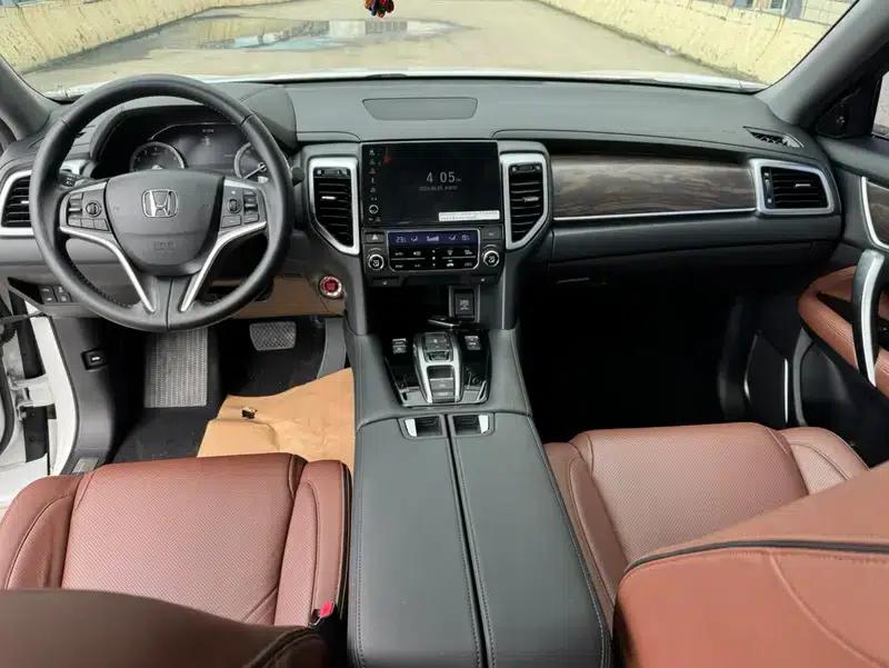 Honda UR-V 2017 370TURBO 4WD Premium Edition (National V Emission Standard) — миниатюра 9