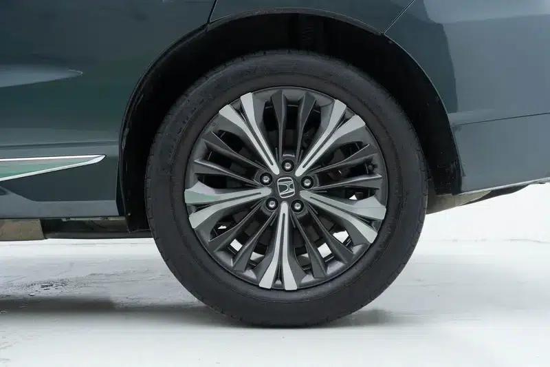 Honda UR-V 2020 370TURBO AWD Premium Edition — миниатюра 9