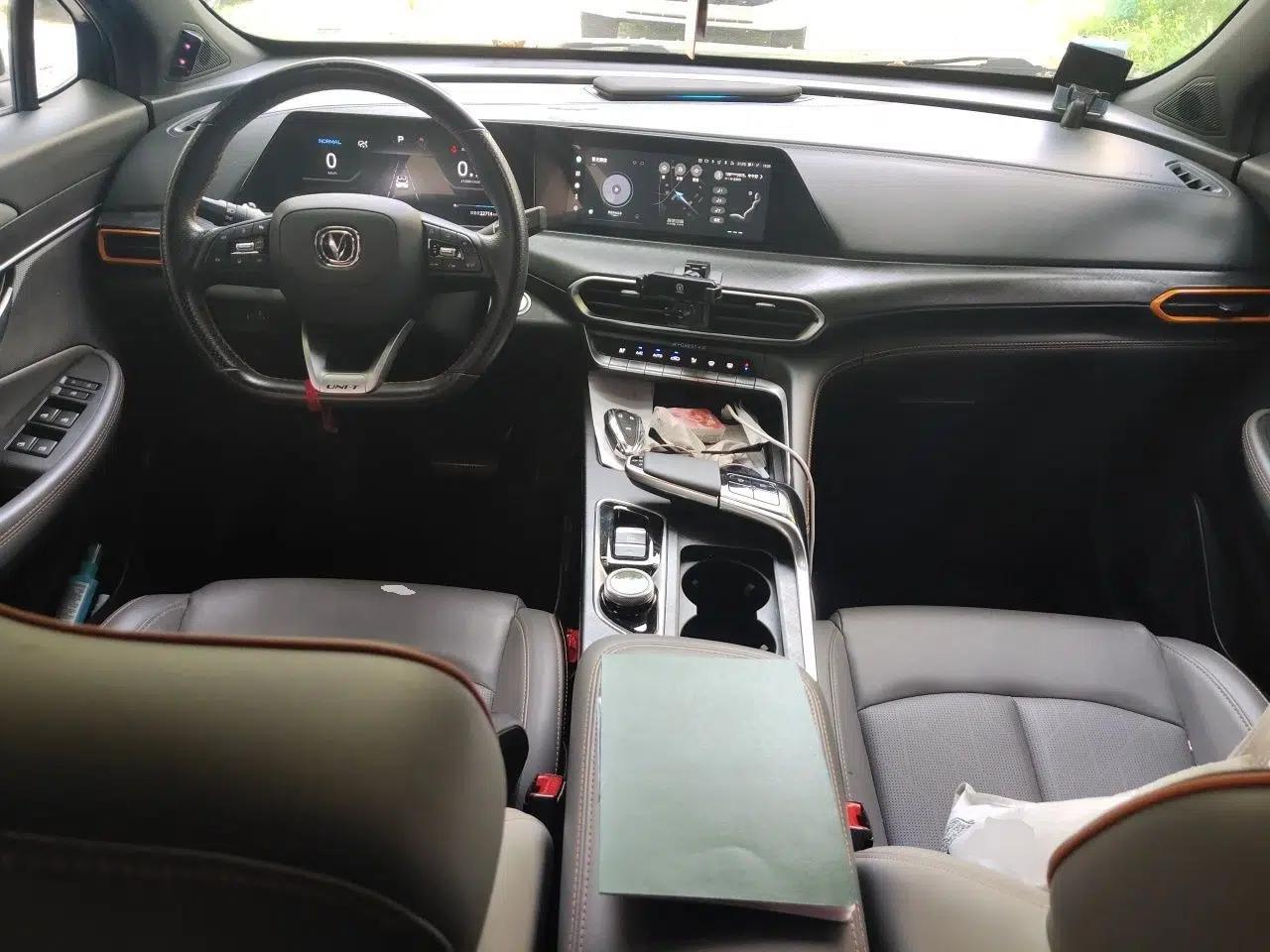 CHANGAN UNI-T 2022 1.5T Prestige Version — миниатюра 9