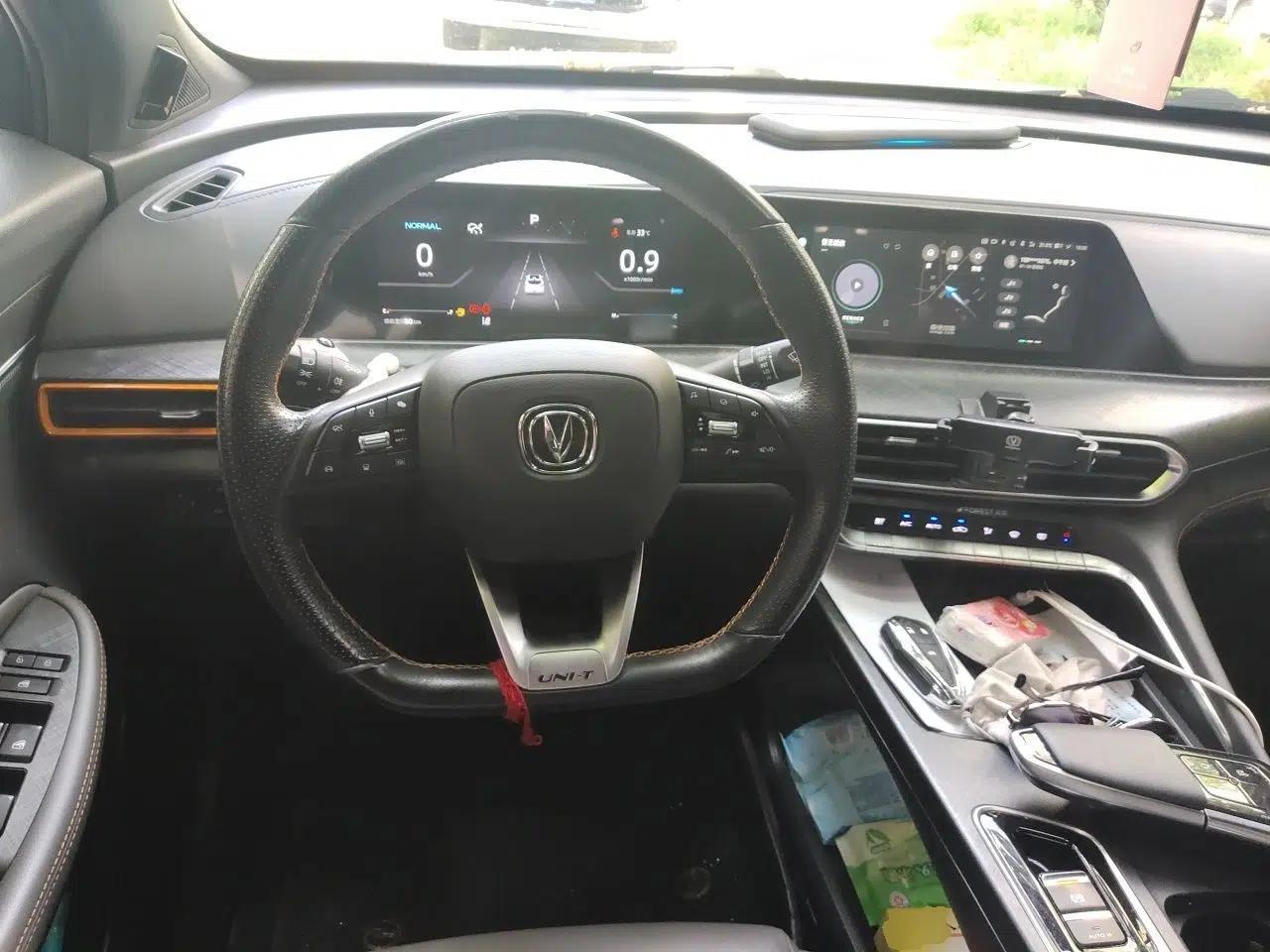 CHANGAN UNI-T 2022 1.5T Prestige Version — миниатюра 10