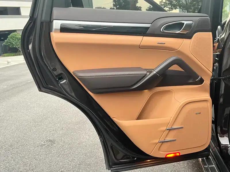 Cayenne 2015 Cayenne 3.0T — миниатюра 19