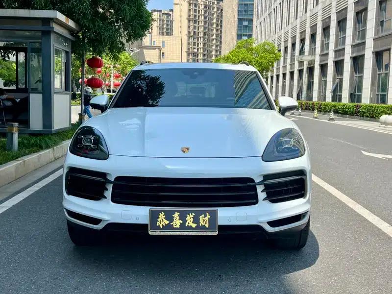 Cayenne 2019 Cayenne 3.0T — миниатюра 2