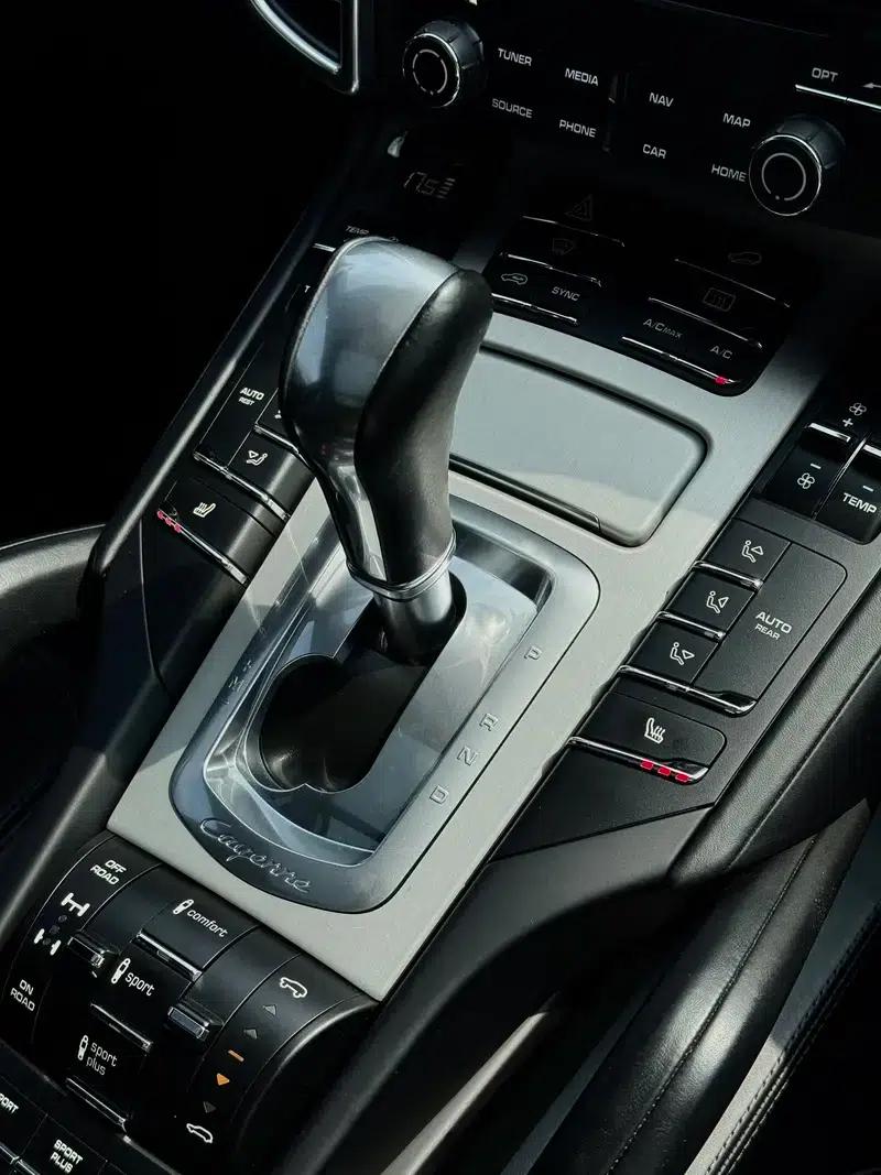 Cayenne 2016 Cayenne GTS 3.6T — миниатюра 16
