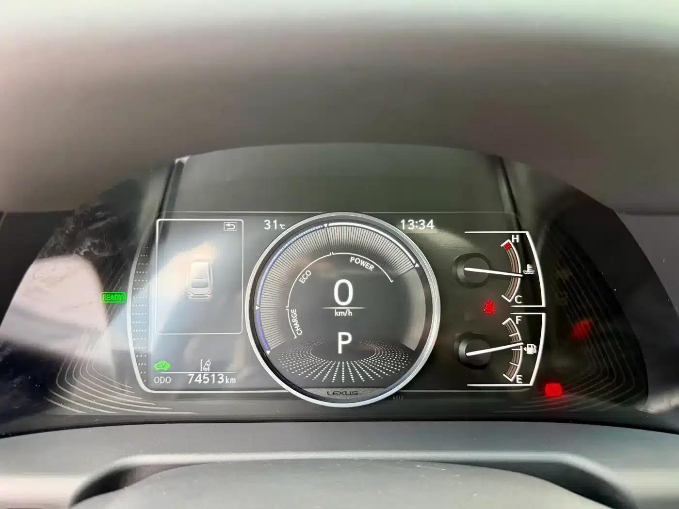 Lexus ES 2022 300h Premium Edition — миниатюра 3