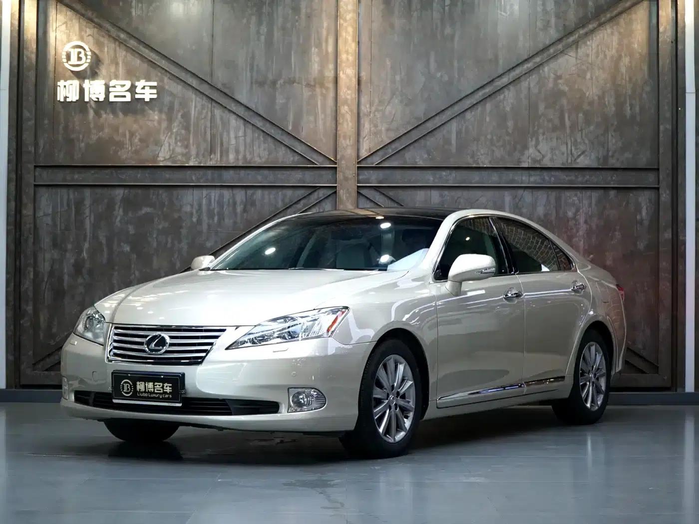 Lexus ES 2010 240 Luxury Edition — миниатюра 1
