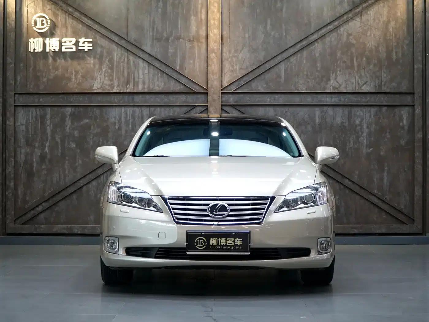 Lexus ES 2010 240 Luxury Edition — миниатюра 2