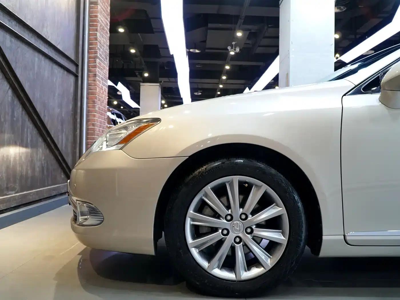 Lexus ES 2010 240 Luxury Edition — миниатюра 6