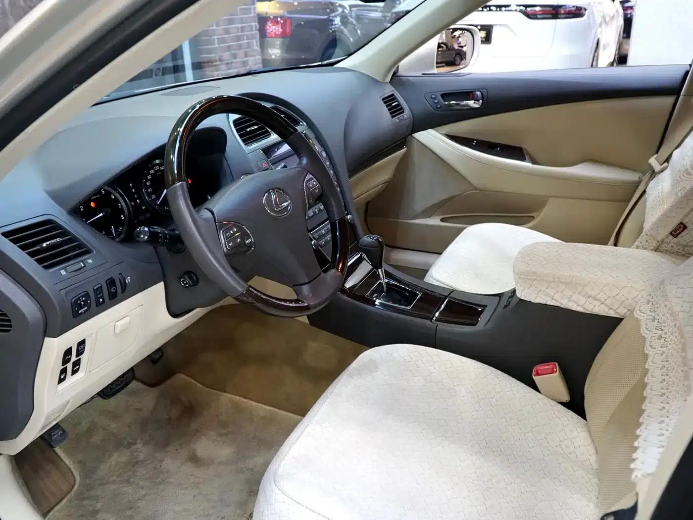 Lexus ES 2010 240 Luxury Edition — миниатюра 8