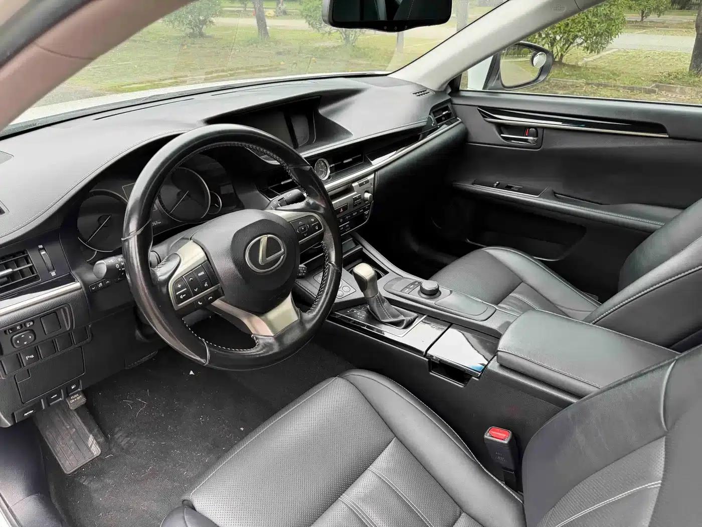 Lexus ES 2015 200 Elite Edition — миниатюра 11