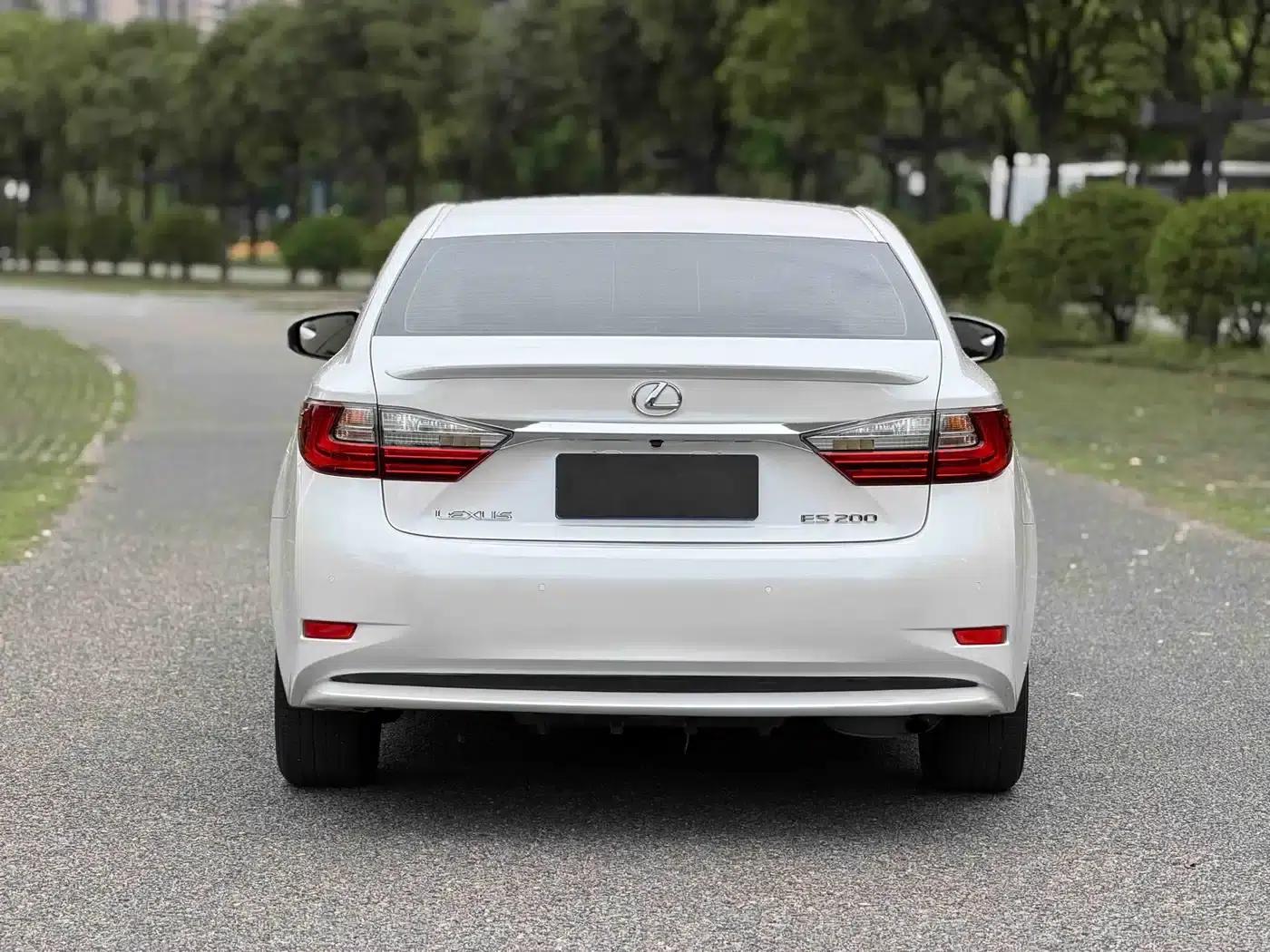 Lexus ES 2015 200 Elite Edition — миниатюра 6