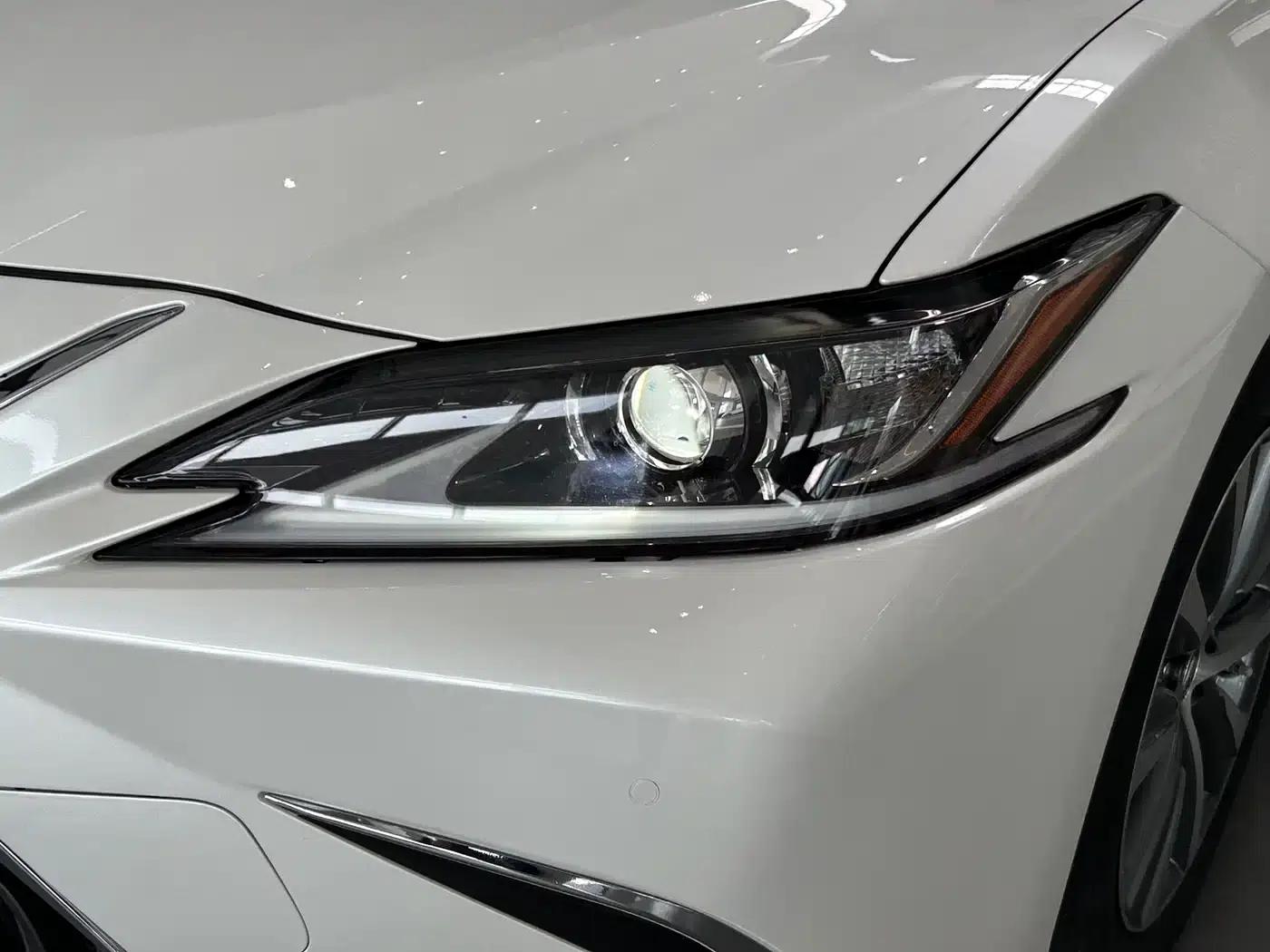Lexus ES 2018 260 Premium Edition (China VI Emission Standard) — миниатюра 17