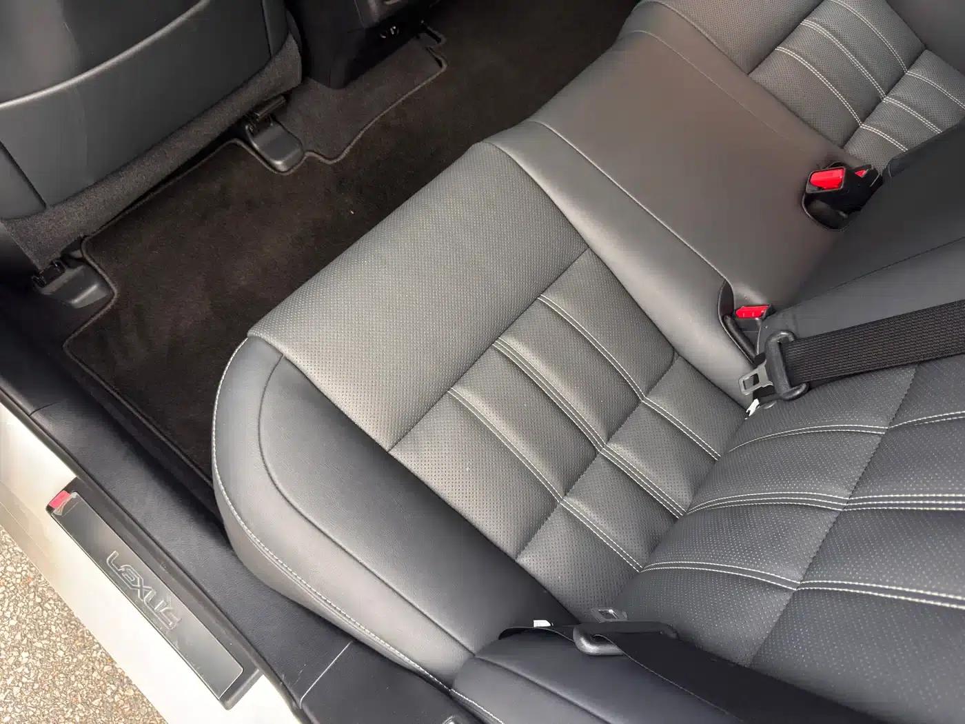 Lexus ES 2015 300h Comfort Edition — миниатюра 18