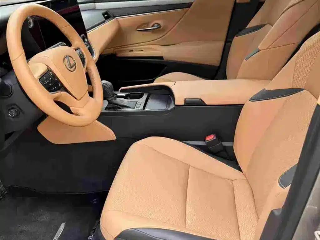 Lexus ES 2025 200 Premium Edition — миниатюра 5
