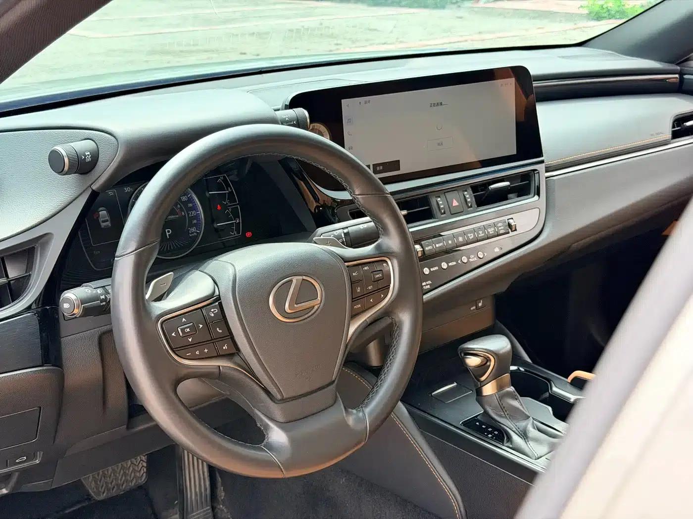 Lexus ES 2022 200 Premium Edition — миниатюра 11