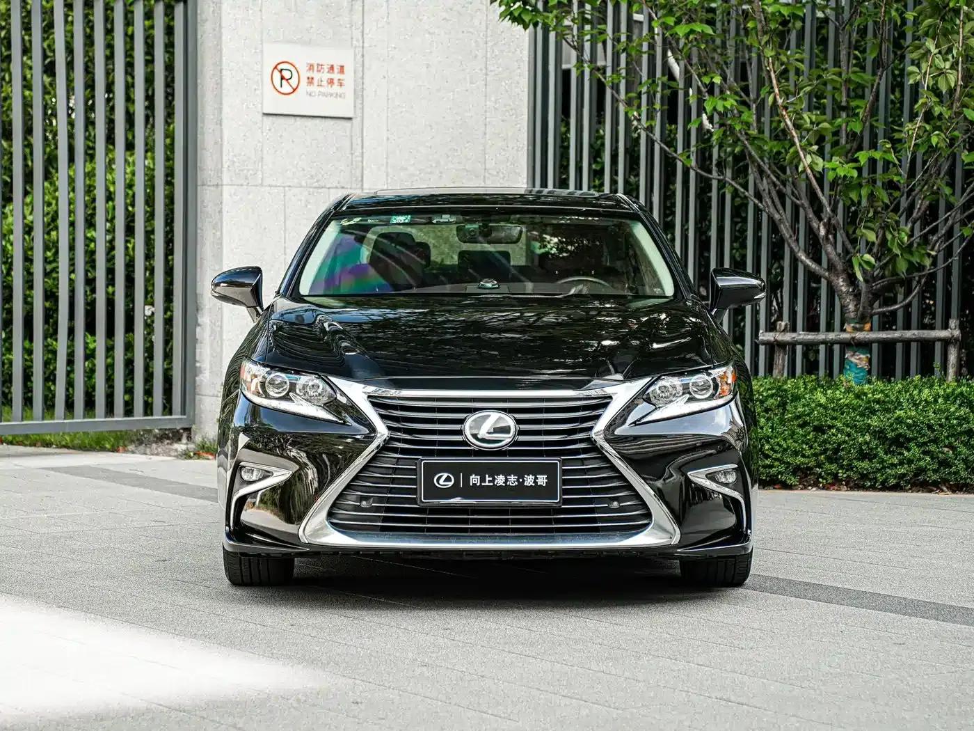 Lexus ES 2015 200 Elite Edition — миниатюра 2