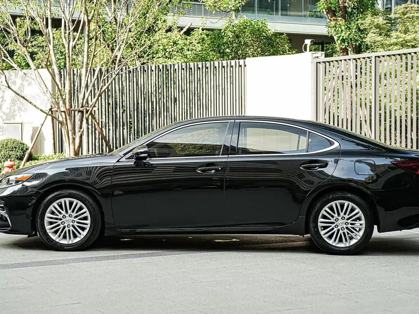 Lexus ES 2015 200 Elite Edition — миниатюра 7