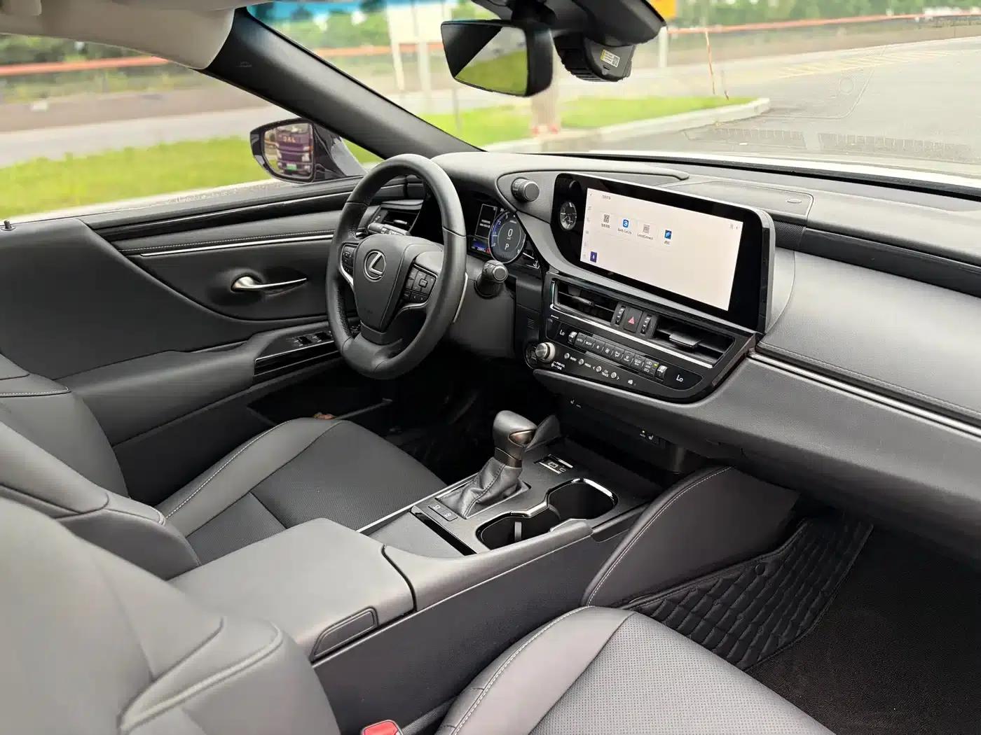 Lexus ES 2023 200 Premium Edition — миниатюра 14