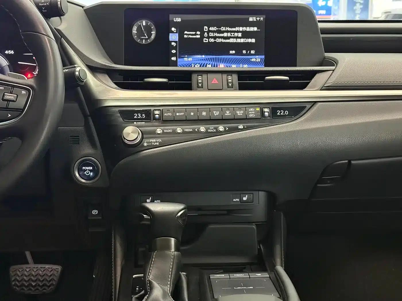 Lexus ES 2020 300h Premium Edition (China V Emission Standard) — миниатюра 14