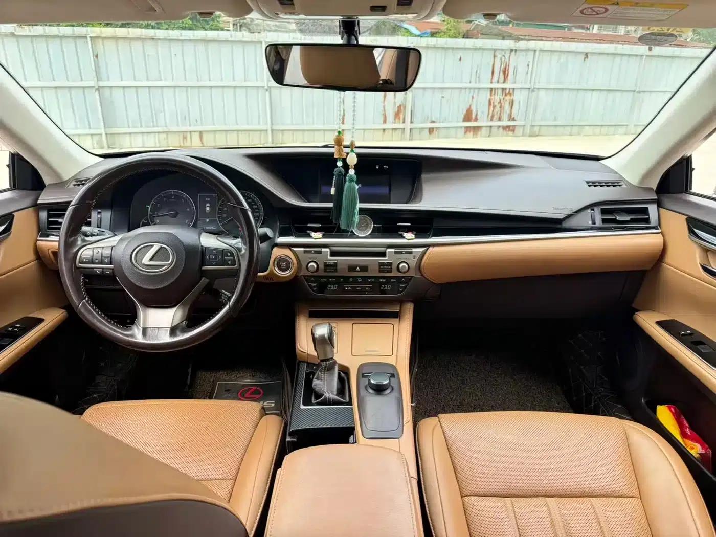 Lexus ES 2015 200 Elite Edition — миниатюра 8