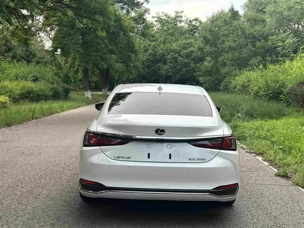 Lexus ES 2020 200 Excellence Edition — миниатюра 5