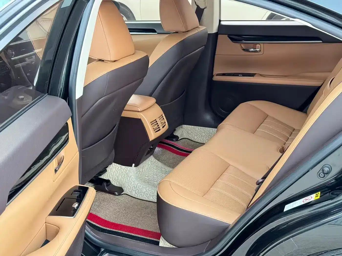 Lexus ES 2015 300h Comfort Edition — миниатюра 7