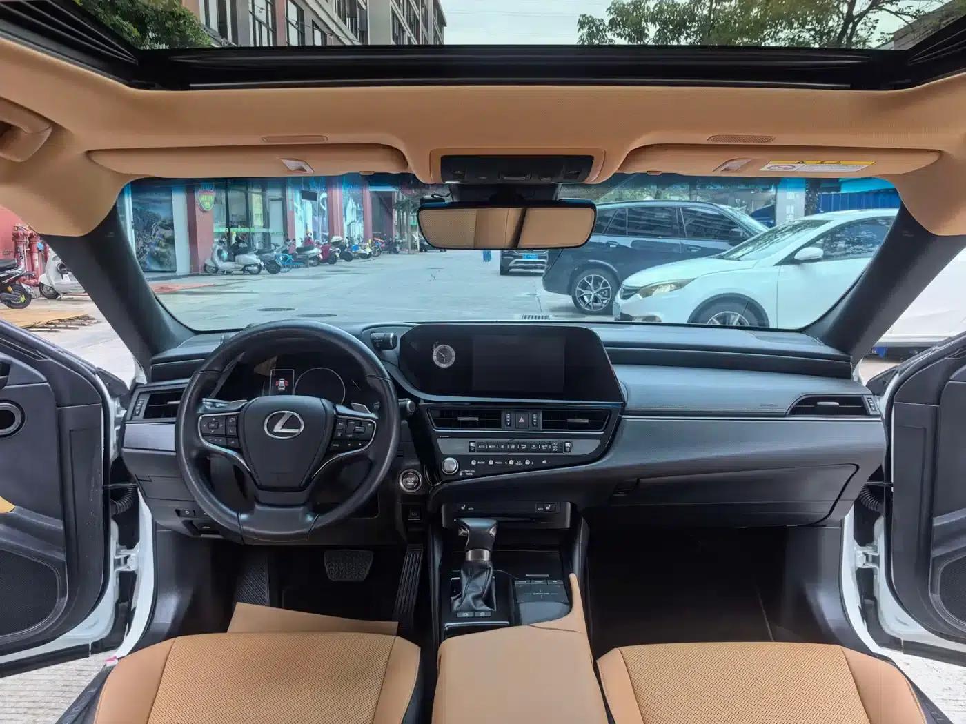 Lexus ES 2021 260 Premium Edition — миниатюра 11