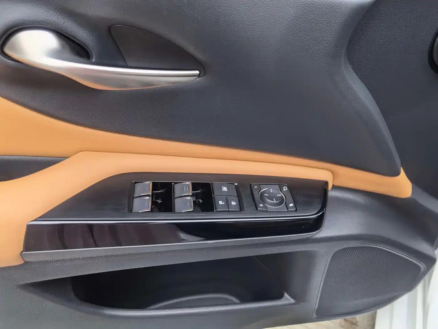 Lexus ES 2021 260 Premium Edition — миниатюра 13