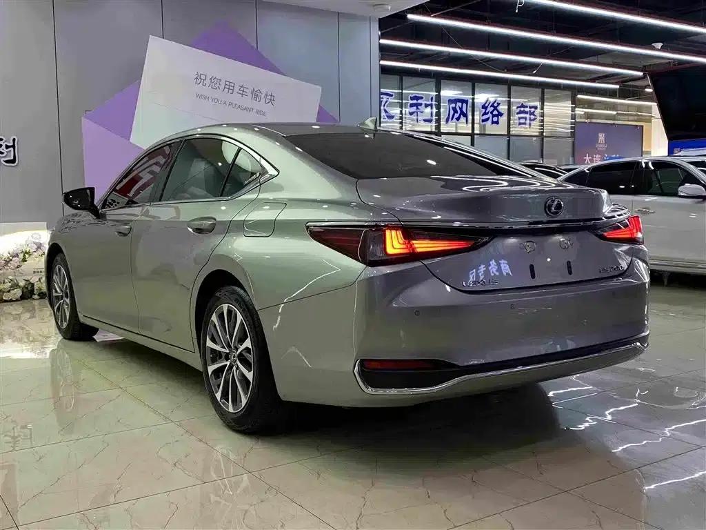 Lexus ES 2023 200 Premium Edition — миниатюра 18