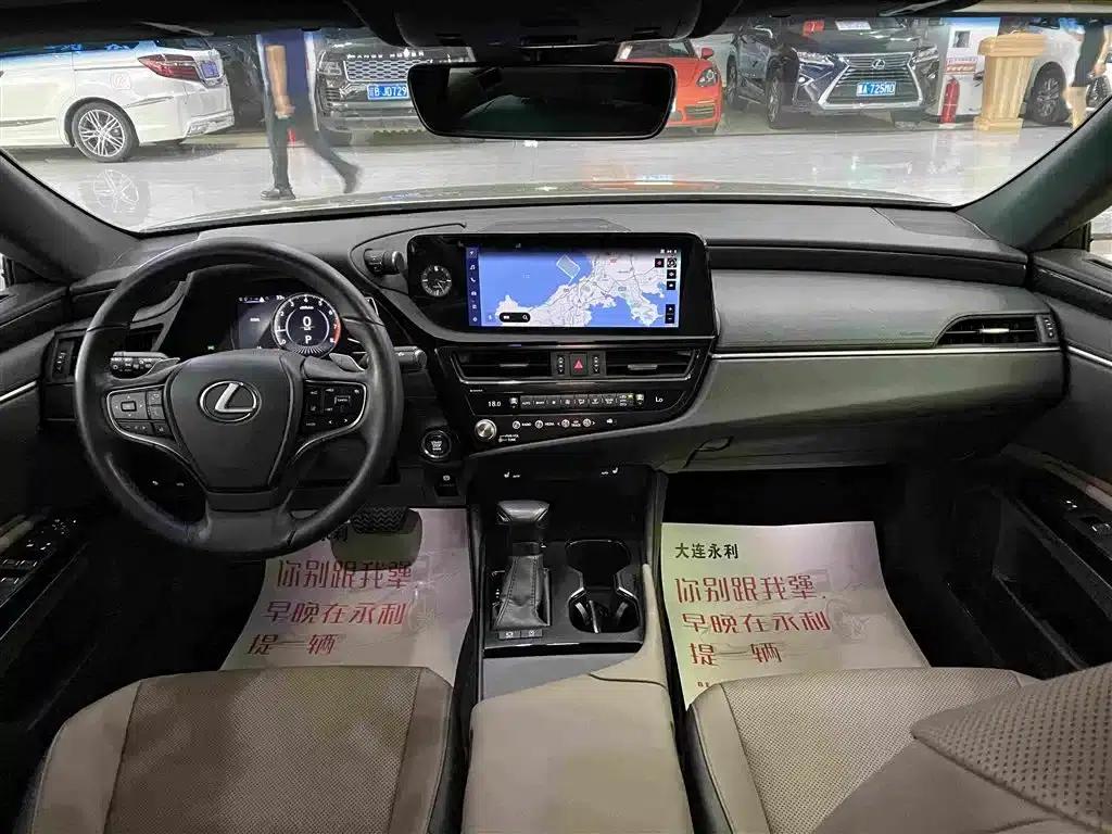 Lexus ES 2023 200 Premium Edition — миниатюра 9