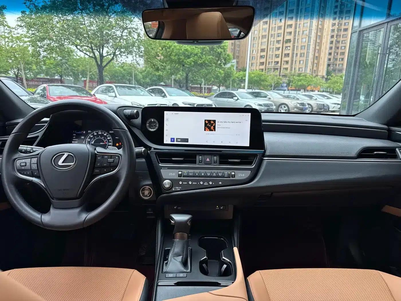 Lexus ES 2022 260 Premium Edition — миниатюра 11