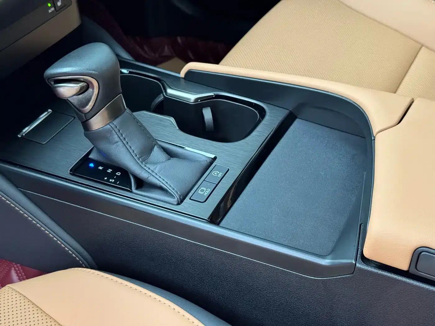 Lexus ES 2022 260 Premium Edition — миниатюра 13