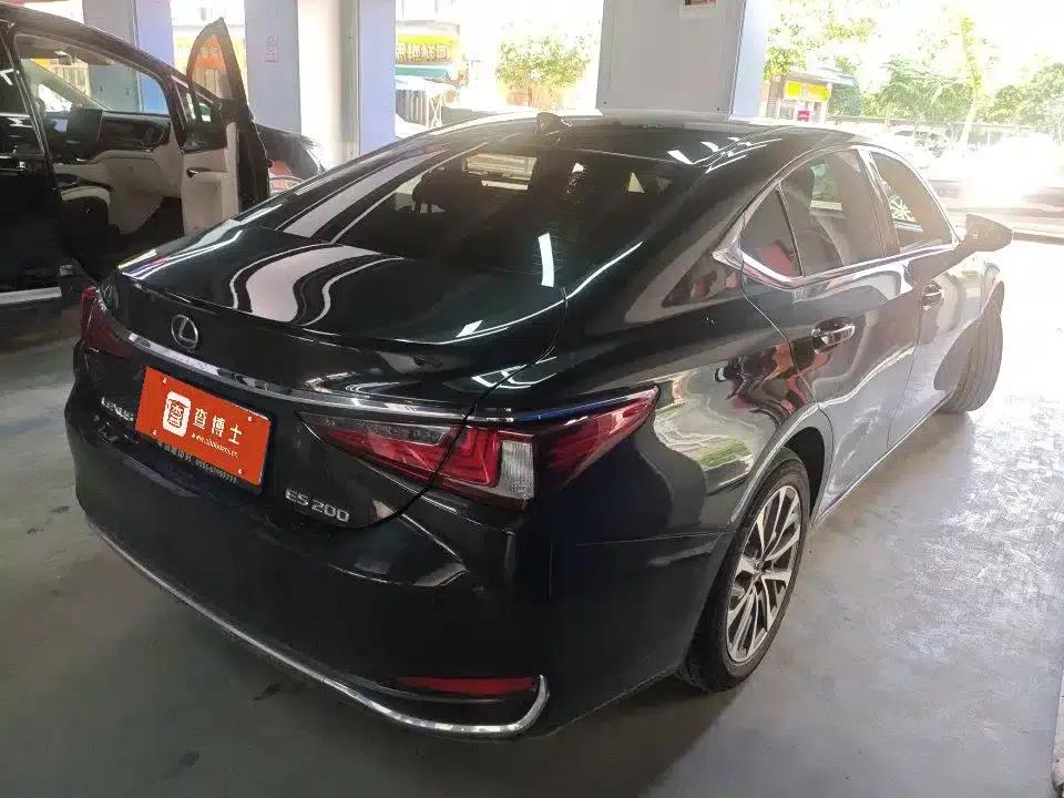 Lexus ES 2021 Model 200 Premium Edition — миниатюра 2