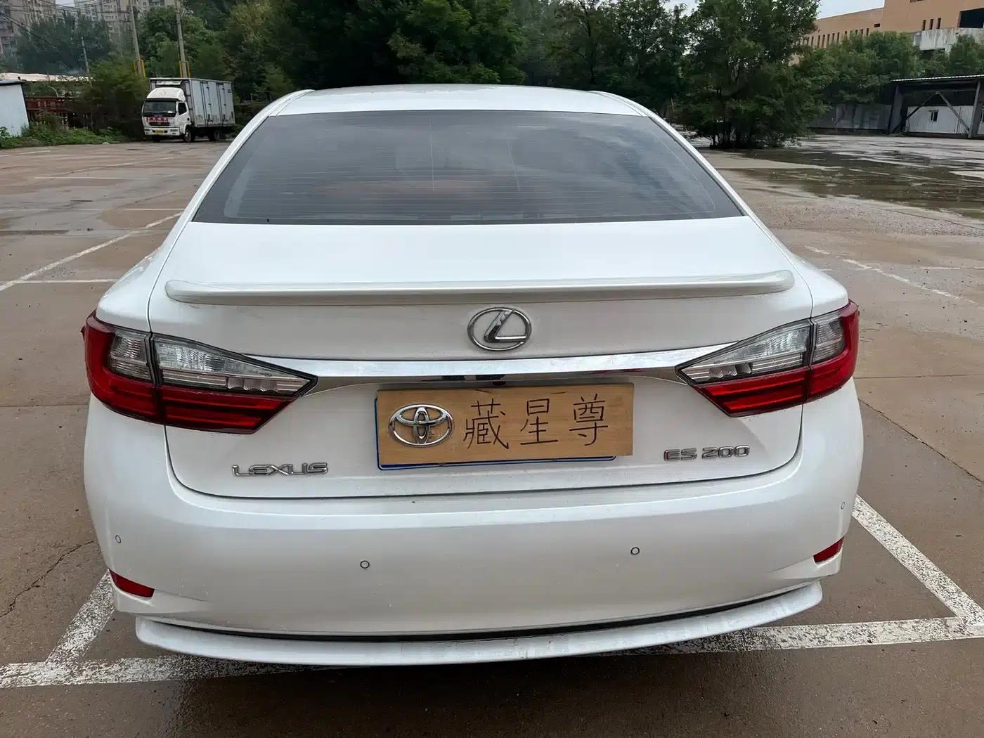 Lexus ES 2015 200 Comfort Edition — миниатюра 12