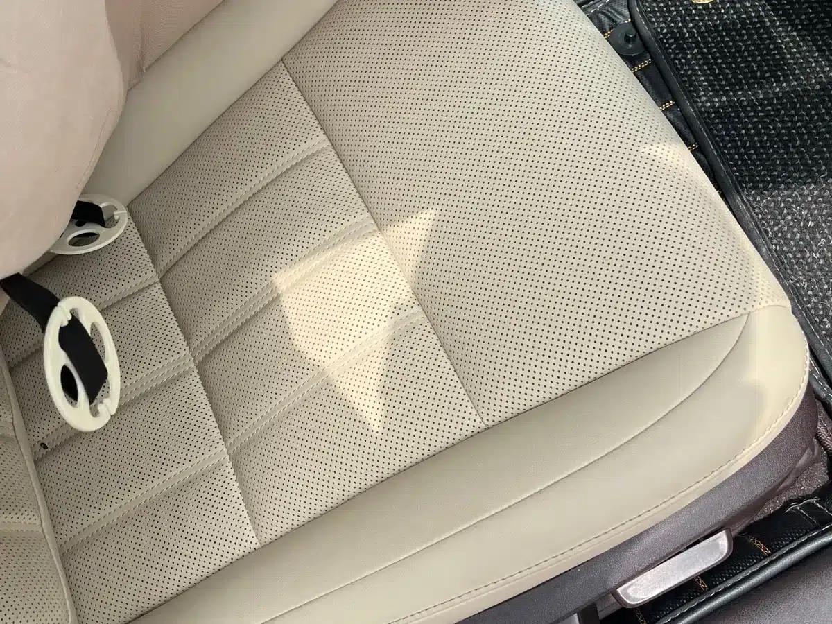 Lexus ES 2015 200 Comfort Edition — миниатюра 19