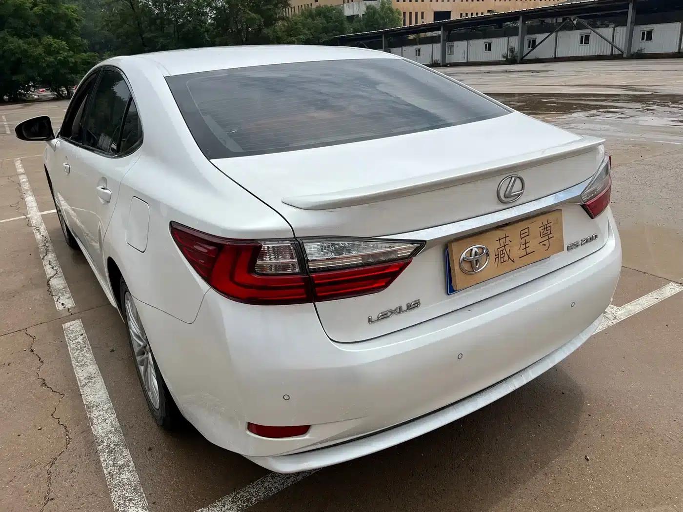 Lexus ES 2015 200 Comfort Edition — миниатюра 6