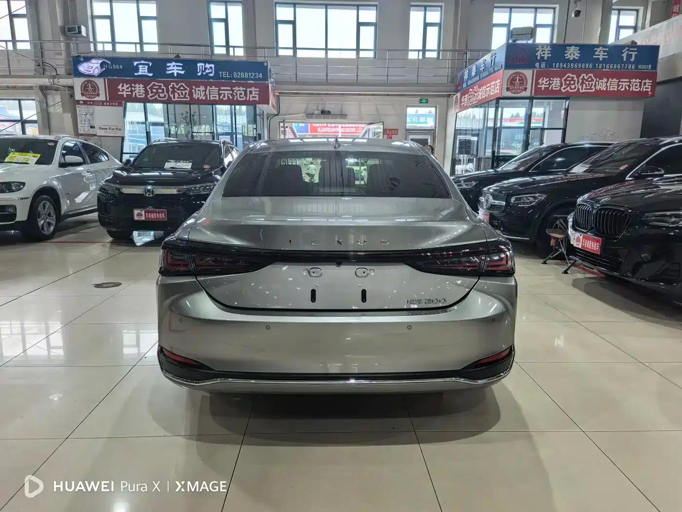 Lexus ES 2025 200 Premium Edition — миниатюра 8