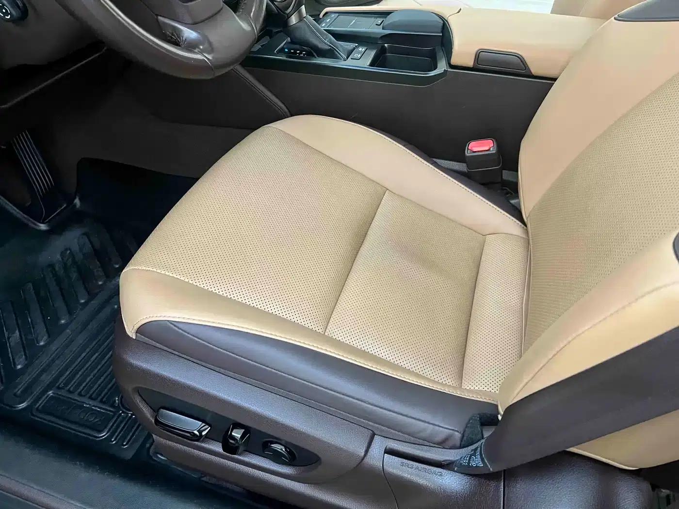 Lexus ES 2020 300h Premium Edition — миниатюра 20
