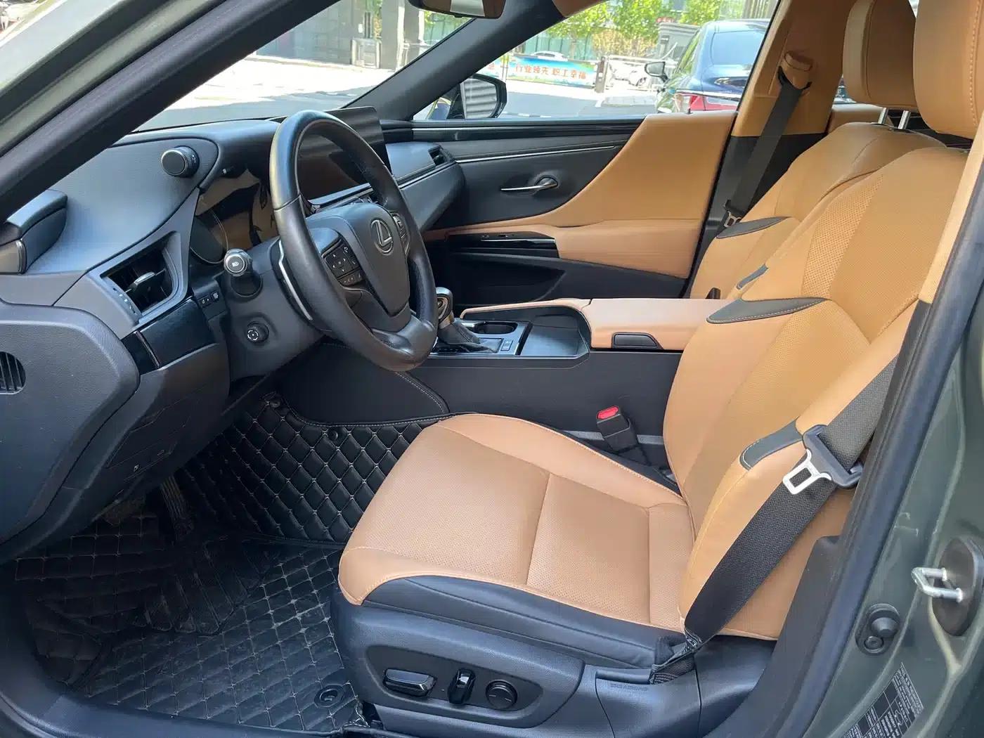Lexus ES 2022 300h Premium Edition — миниатюра 15