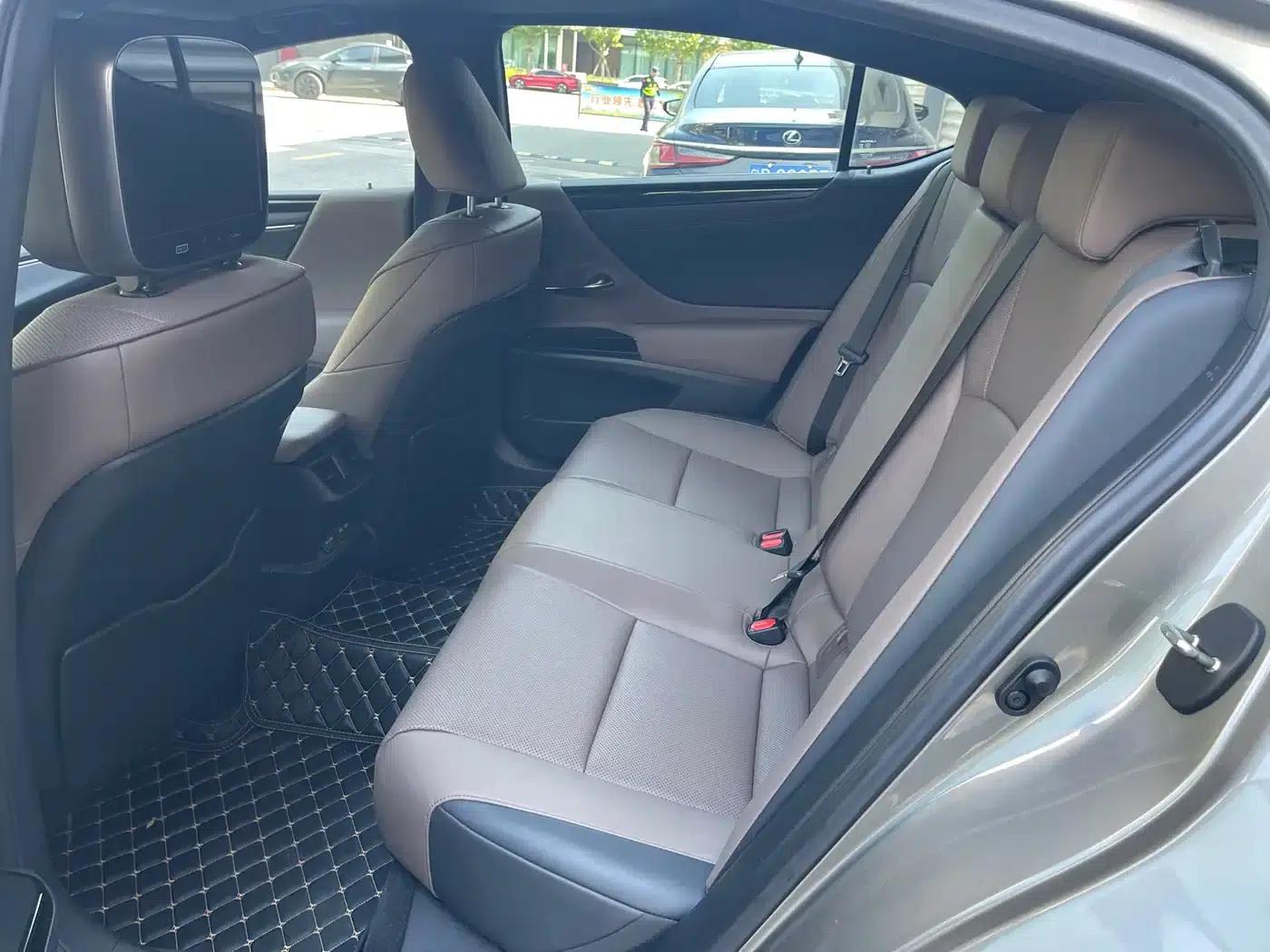 Lexus ES 2023 200 Premium Edition — миниатюра 19